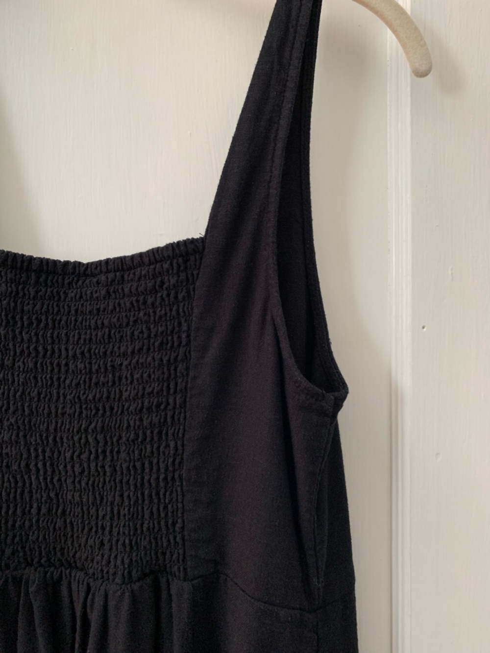 Old Navy black linen blend fit and flare midi dress - Picture 5 of 6